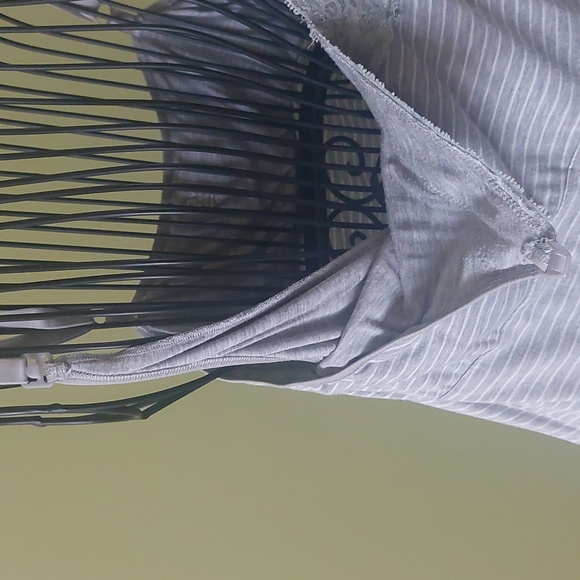 🌟HOST PICK🌟,GAP, Size L, Nursing Striped Lace-Trim Nightgown - Picture 5 of 9